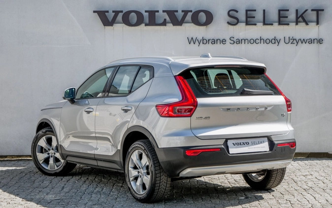 Volvo XC 40 cena 99900 przebieg: 75301, rok produkcji 2018 z Sierpc małe 529